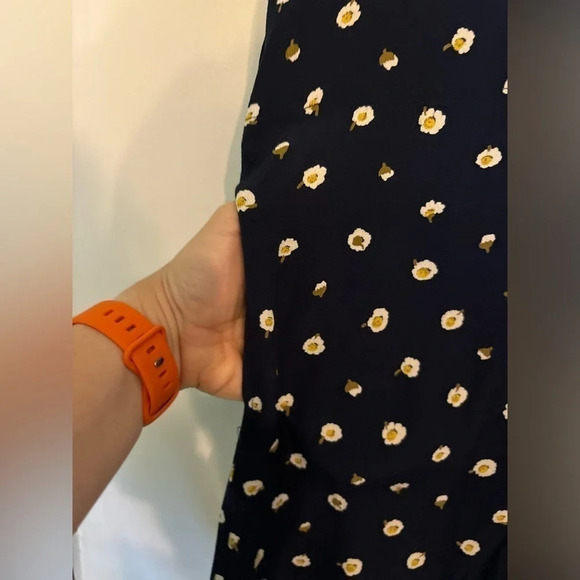 Madewell Womens Floral Dress XS Pockets Buttons Down Back 100% Viscose - Picture 3 of 8